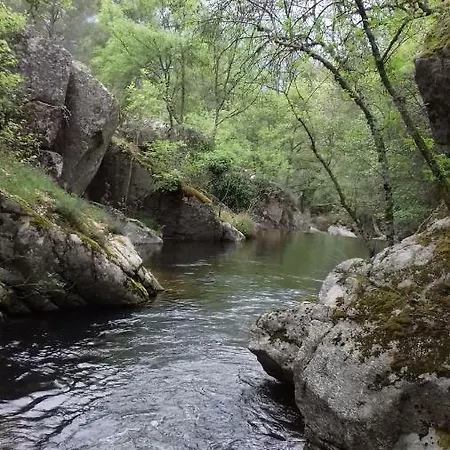 Casas Valleiruelas * Las Cruceras